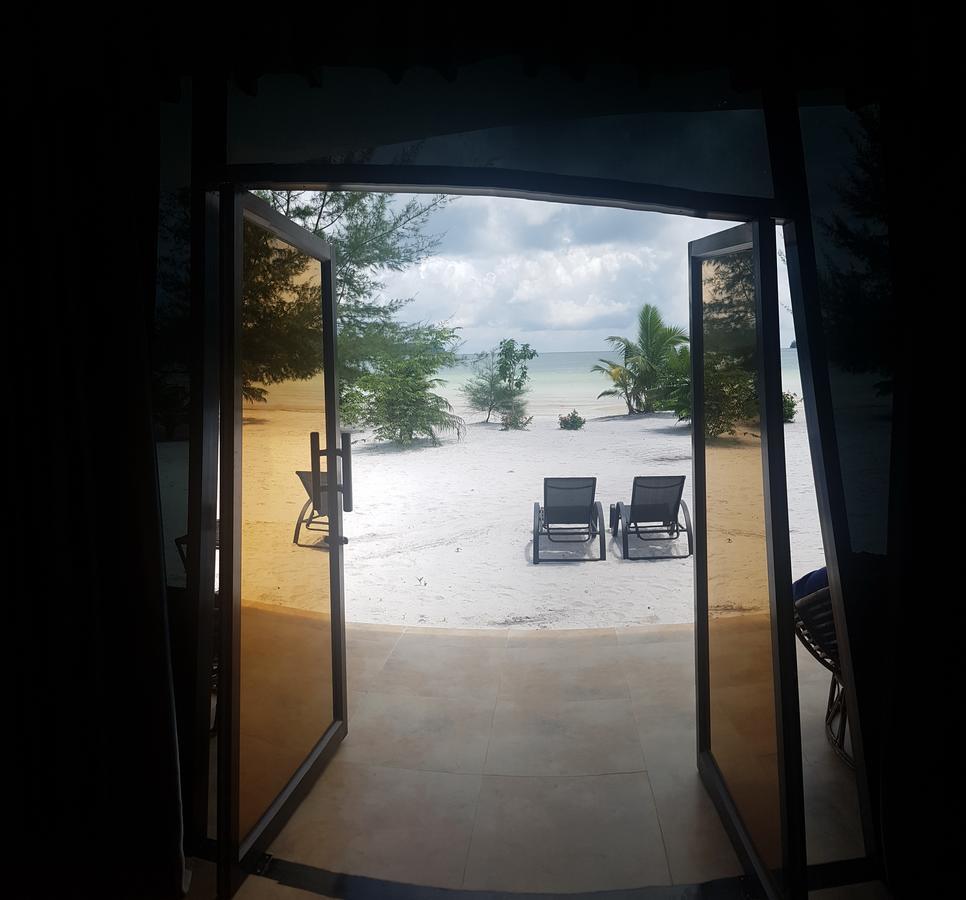 Bounty Boutique Hotel Koh Rong Sanloem Bagian luar foto