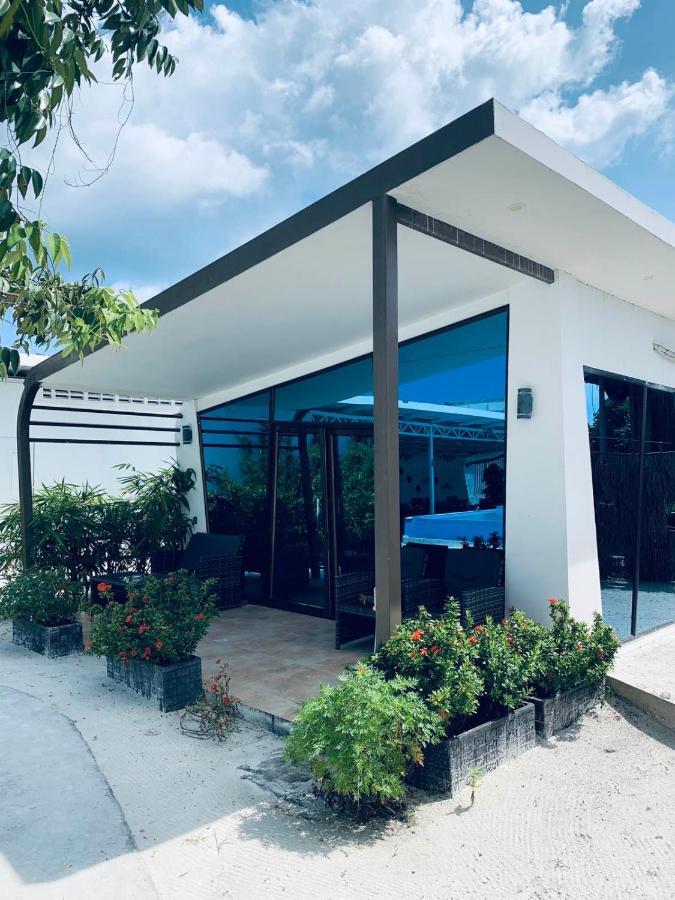 Bounty Boutique Hotel Koh Rong Sanloem Bagian luar foto